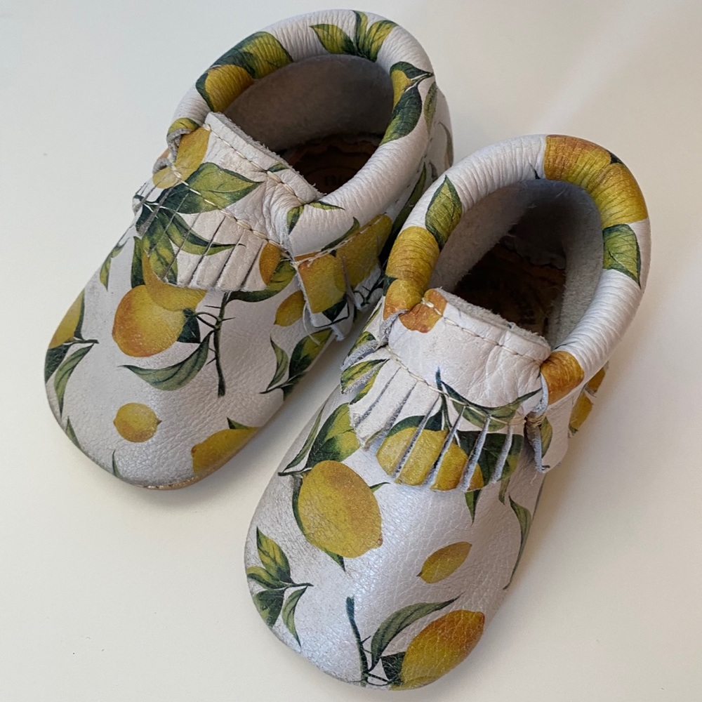 Freshly Picked Leather Moccasins Lemon Print